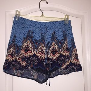 Hollister printed shorts
